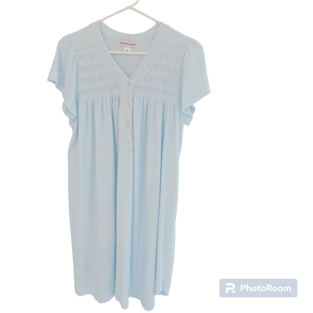 Miss Elaine Women’s Short Sleeve Sleepwear Short Gown Pale Blue Size Medium